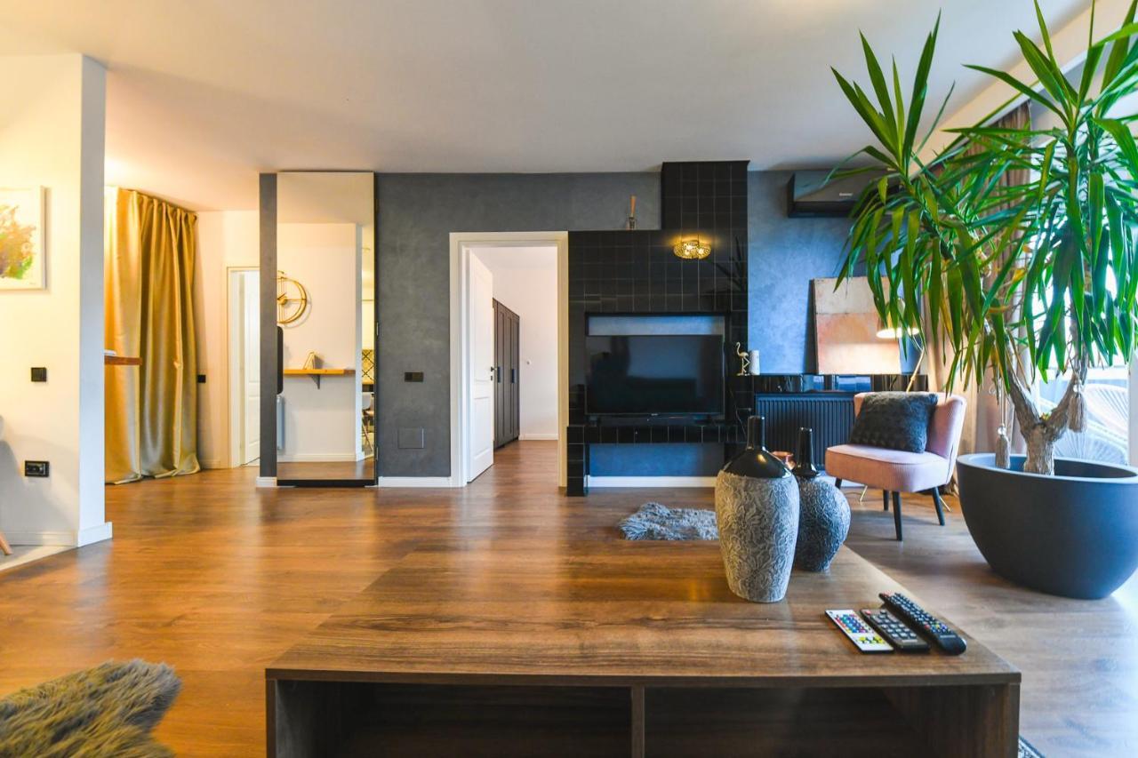 Apartament Grand Park Rose Iulius Mall Kluż-Napoka Zewnętrze zdjęcie